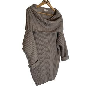 UMGEEUSA Tan Cowl Neck Tunic Sweater  Size Large, Oversized Cable Knit Wool